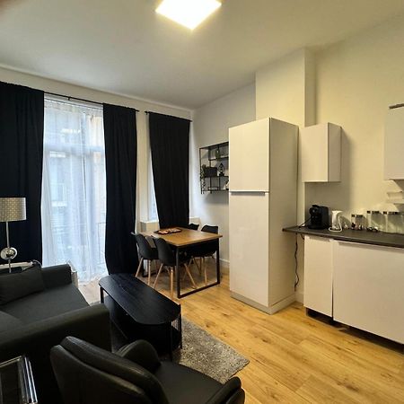 2 Bedroom Apartment 1 Floor In Blankenberge Vrijheidstraat 3 Exterior foto